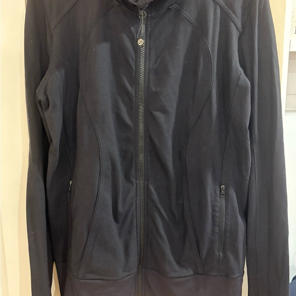 Lululemon Women's Black Zip-Up Jacket